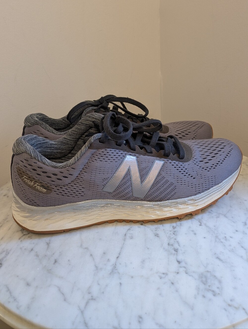 New Balance Gray & Purple Fresh Foam Running Shoes Size 7.5